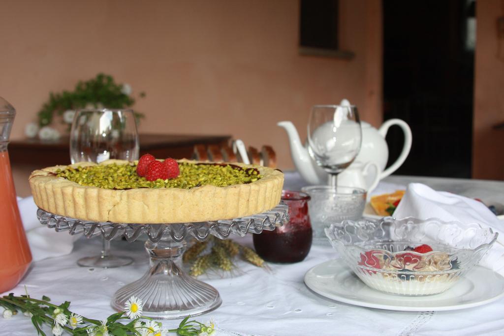 Agriturismo Cascina Magana Burago di Molgora Екстериор снимка